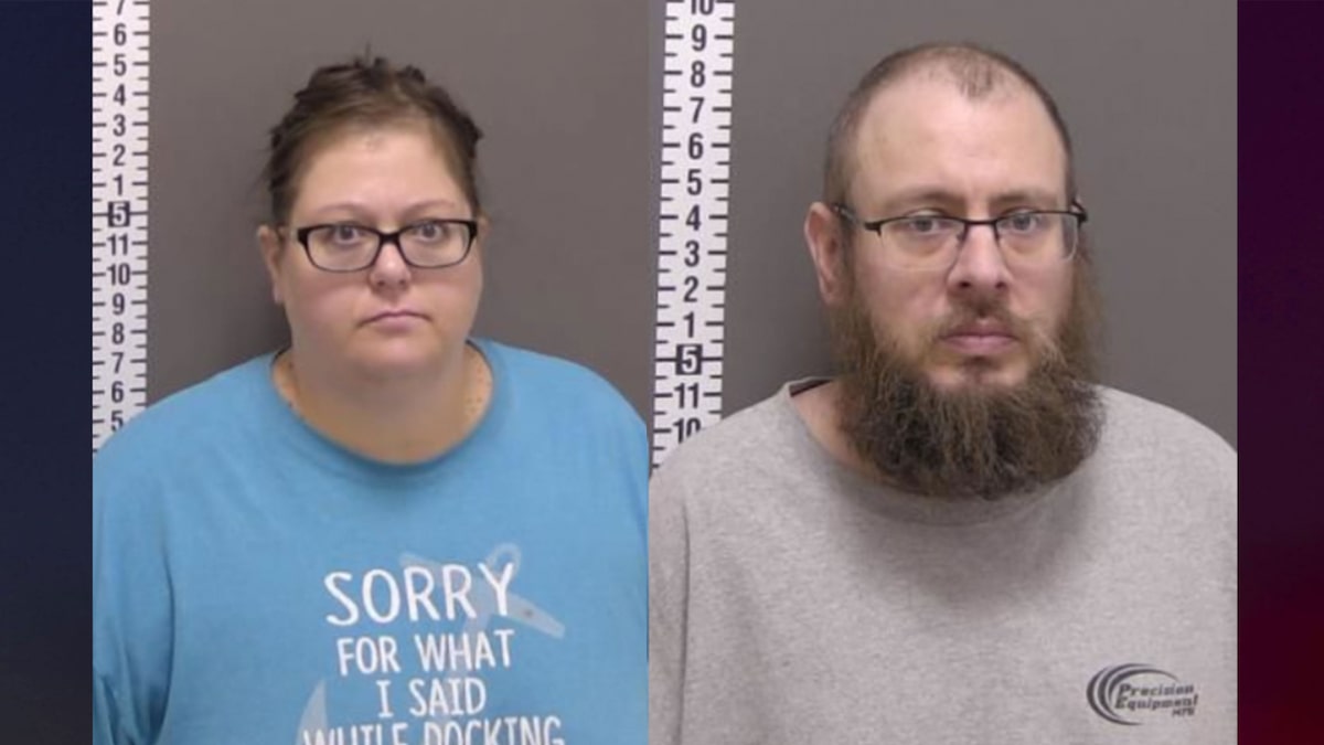 N.D. day care center owners neglected children, conducted illicit drug distribution activity in front of them