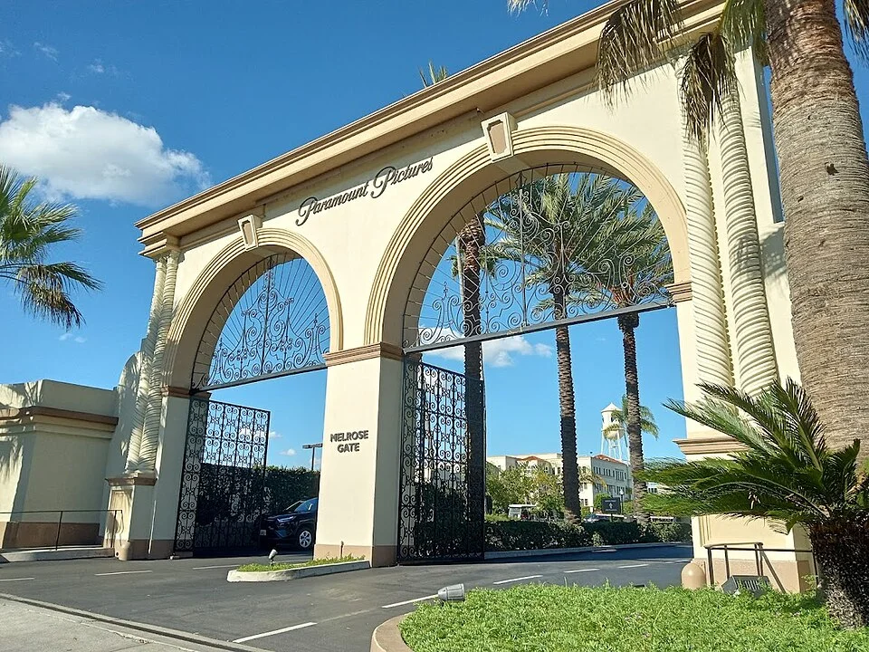 960px paramount pictures melrose gate entrance