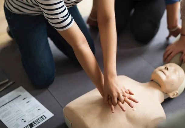 The Connection Between CPR Training and Community Health