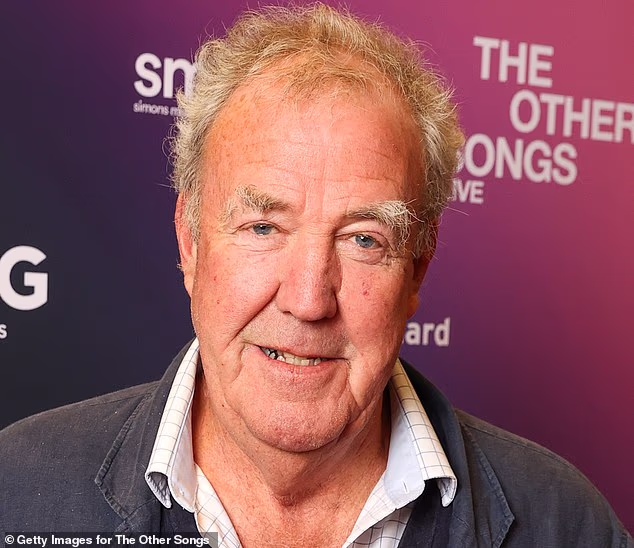 Jeremy Clarkson helps raise £1million for Chris Hoy's cancer charity by 'demanding cash from helicopter-owning tycoons' at auction
